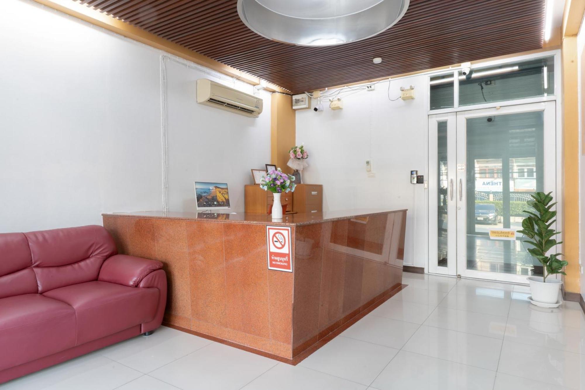 Nicha Residence Hotel Bangkok Luaran gambar