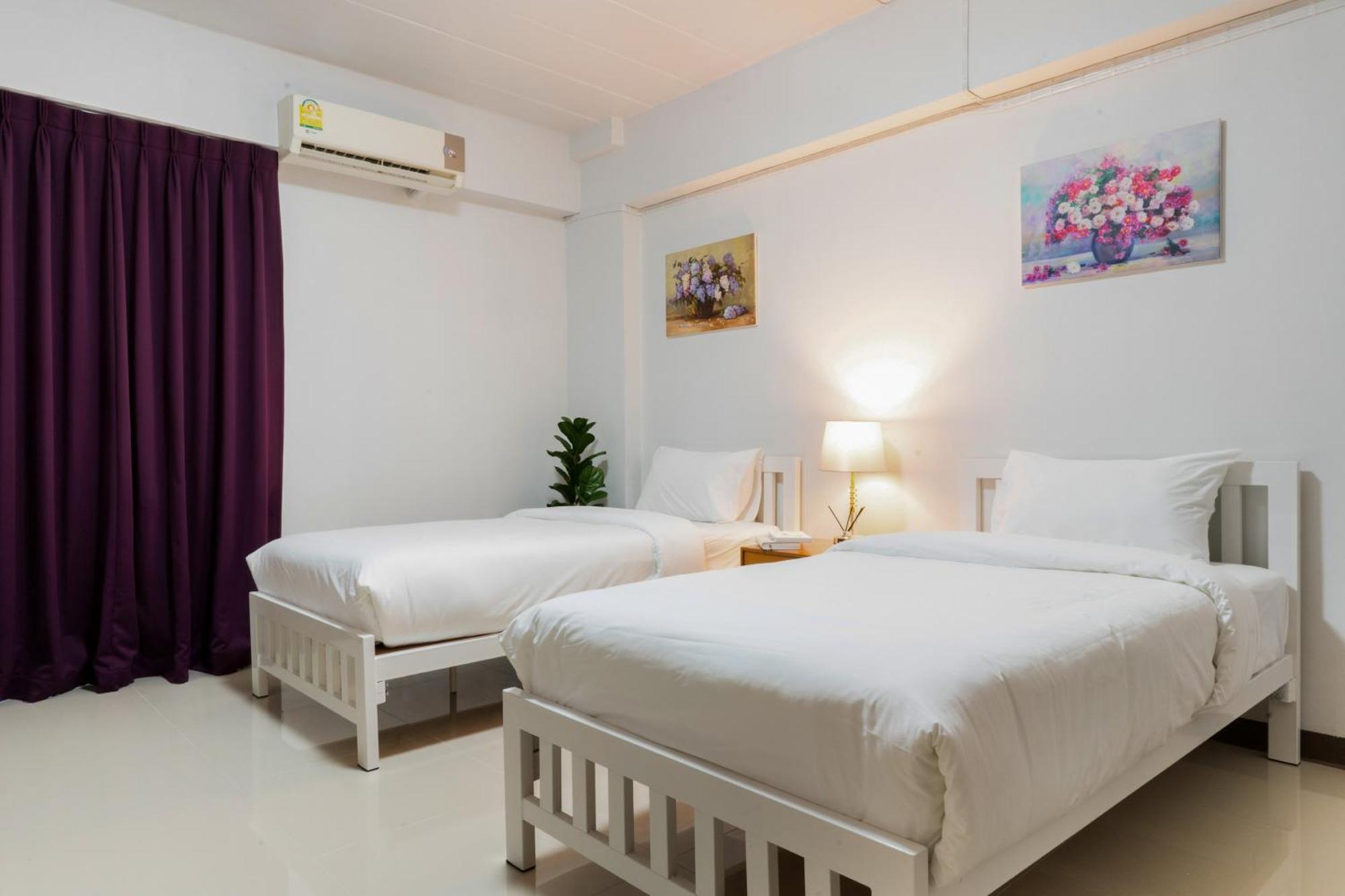 Nicha Residence Hotel Bangkok Luaran gambar
